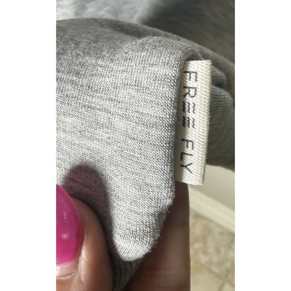 Free Fly Women Bamboo Crewneck Sweatshirt Gray Pullover Medium Outdoors NEW - Picture 6 of 12